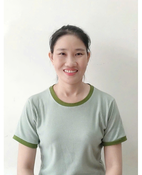 Trần  Thị Hoa